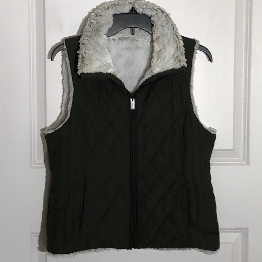 Weatherproof Reversible Vest Faux Fur- Olive Small